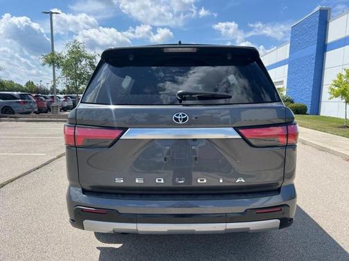 2024 Toyota Sequoia Capstone