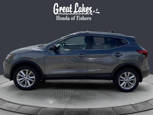Gun Metallic 2018 Nissan Rogue Sport SV