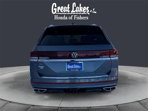 2024 Volkswagen Atlas 2.0T SEL Premium R-Line 4MOTION