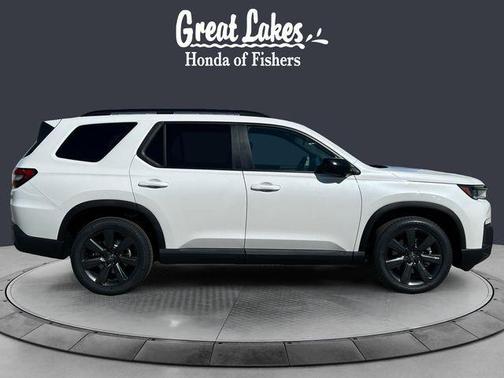 Platinum White Pearl 2026 Honda Pilot Sport