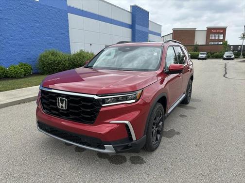 2025 Honda Pilot Touring 8-Passenger