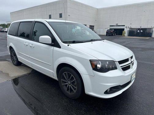 2016 Dodge Grand Caravan R/T