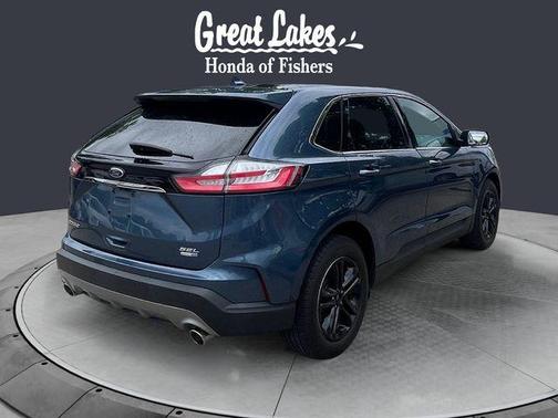 Blue Metallic 2019 Ford Edge SEL