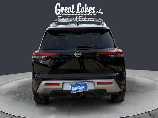 2023 Nissan Pathfinder Platinum 4WD