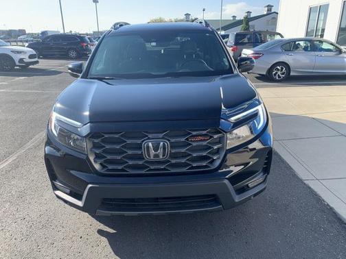 2022 Honda Passport AWD TrailSport