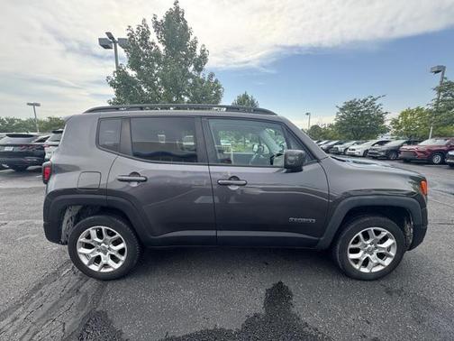 2017 Jeep Renegade Latitude