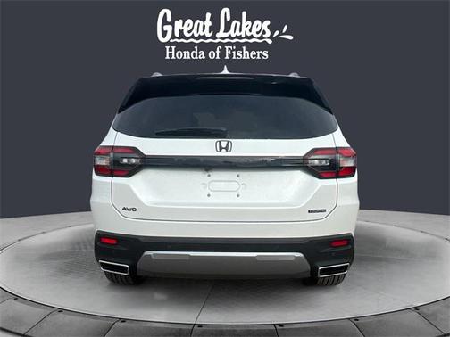 2026 Honda Pilot Touring 8-Passenger