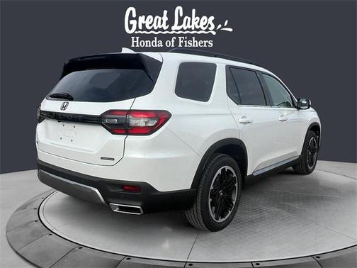 2026 Honda Pilot Touring 8-Passenger