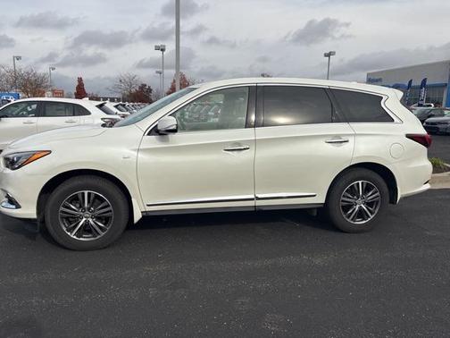 2019 INFINITI QX60 Pure