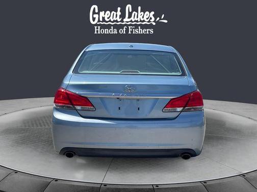 Zephyr Blue Metallic 2011 Toyota Avalon Limited
