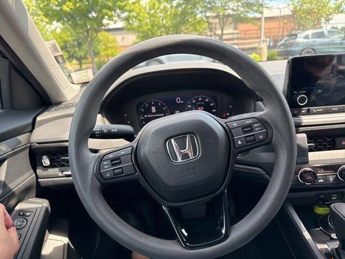 2024 Honda Accord LX 1.5T