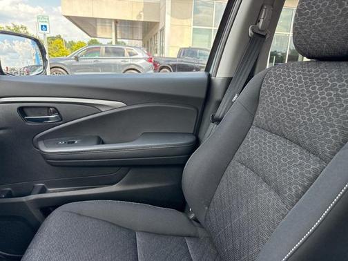 2023 Honda Ridgeline Sport