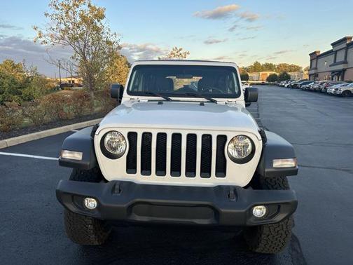2022 Jeep Wrangler Unlimited Sport