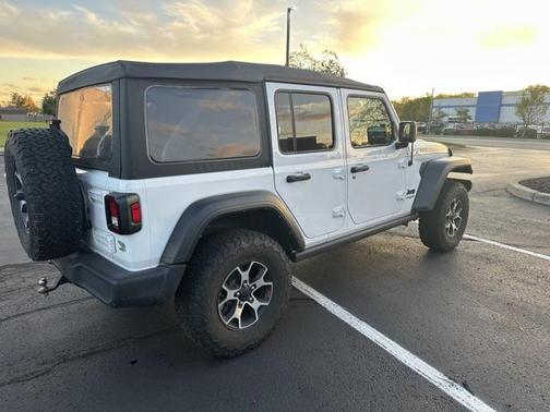 2022 Jeep Wrangler Unlimited Sport