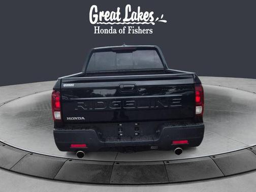 Crystal Black Pearl 2025 Honda Ridgeline Black