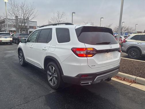 2025 Honda Pilot Elite