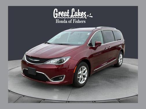 Velvet Red Pearlcoat 2017 Chrysler Pacifica Touring-L