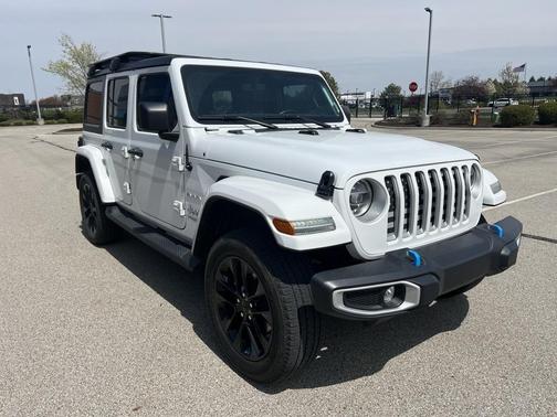 2022 Jeep Wrangler Unlimited 4xe Sahara