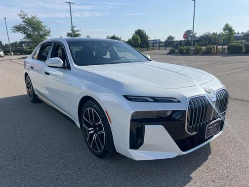 2024 BMW 740 i xDrive