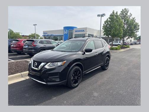Magnetic Black 2017 Nissan Rogue SV