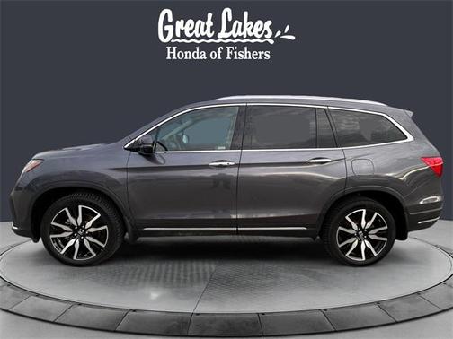 2022 Honda Pilot Touring 8-Passenger