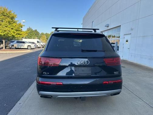 2017 Audi Q7 3.0T Premium