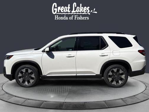 Platinum White Pearl 2026 Honda Pilot Touring 8-Passenger