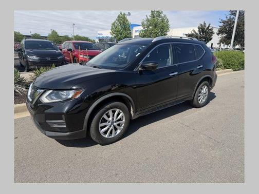 Magnetic Black 2018 Nissan Rogue SV