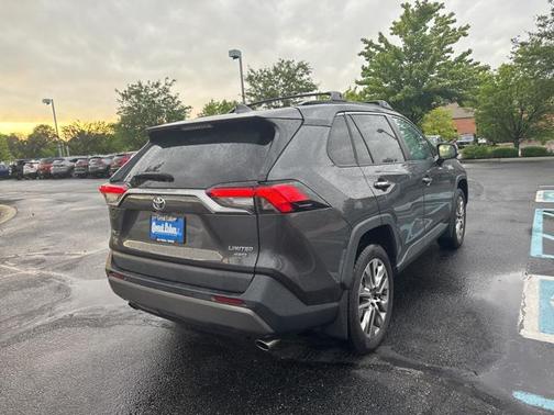 2020 Toyota RAV4 Limited