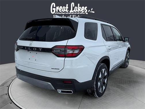 2026 Honda Pilot Touring 8-Passenger