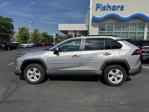 2021 Toyota RAV4 Hybrid XLE