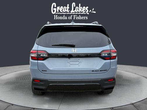 Sonic Gray Pearl 2026 Honda Pilot Black Edition