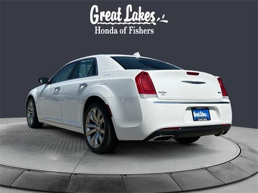 2019 Chrysler 300 Limited