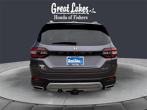 2023 Honda Pilot AWD Elite