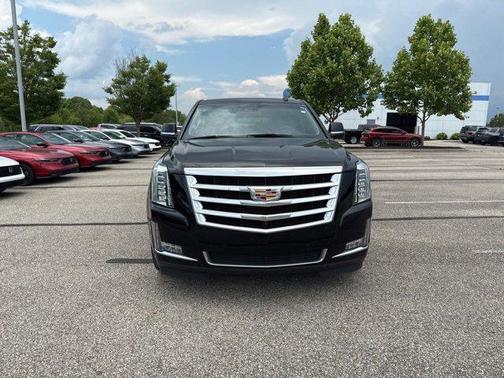 2020 Cadillac Escalade ESV Luxury