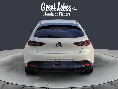 Snowflake White Pearl Mica 2019 Mazda Mazda3 FWD