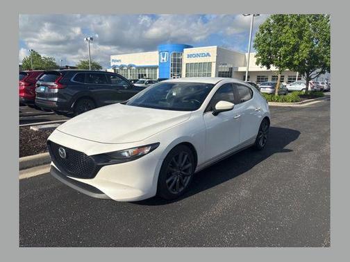 Snowflake White Pearl 2019 Mazda Mazda3 FWD