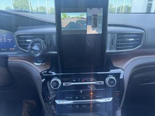 2022 Ford Explorer King Ranch