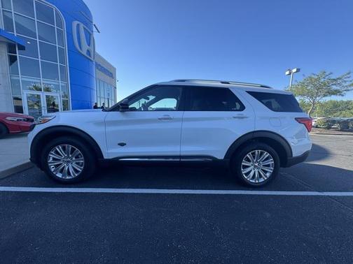 2022 Ford Explorer King Ranch