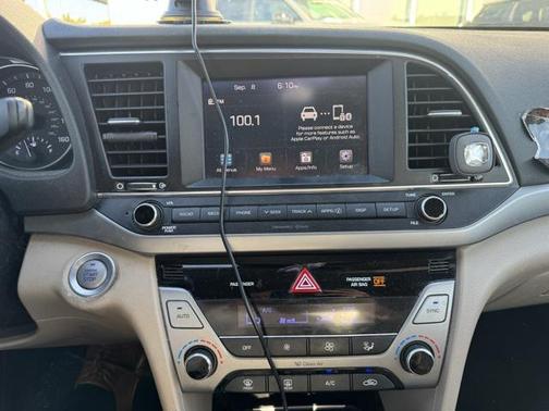 2017 Hyundai ELANTRA Value Edition