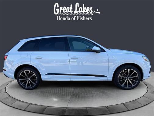 2022 Audi Q7 55 Premium Plus