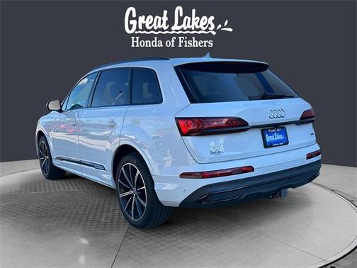 2022 Audi Q7 55 Premium Plus