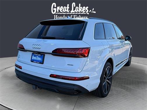 2022 Audi Q7 55 Premium Plus