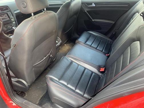 2015 Volkswagen Golf GTI 2.0T Autobahn 4-Door