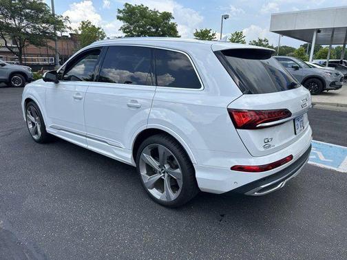 2020 Audi Q7 55 Prestige