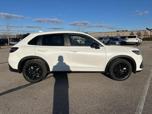 2025 Honda HR-V AWD Sport