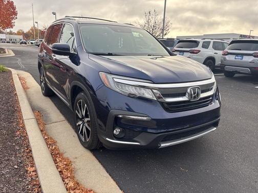 2020 Honda Pilot Touring 8-Passenger