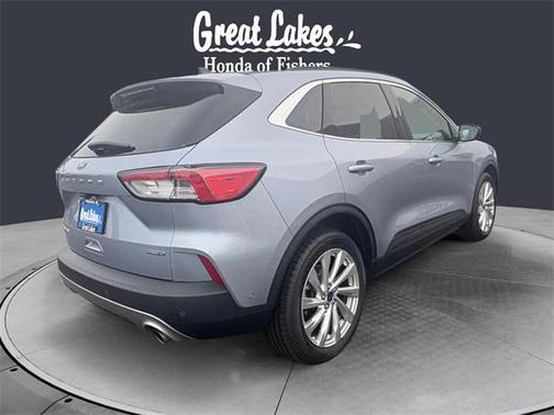 2022 Ford Escape Titanium