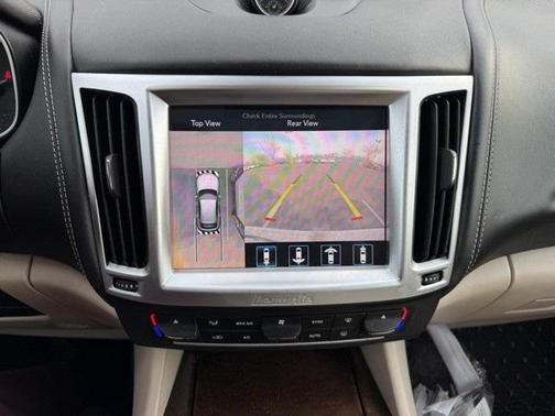 2018 Maserati Levante GranLusso