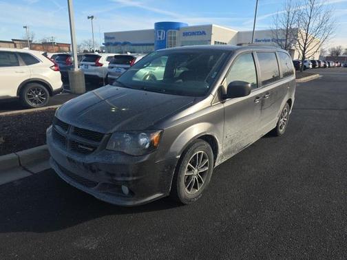 2016 Dodge Grand Caravan R/T